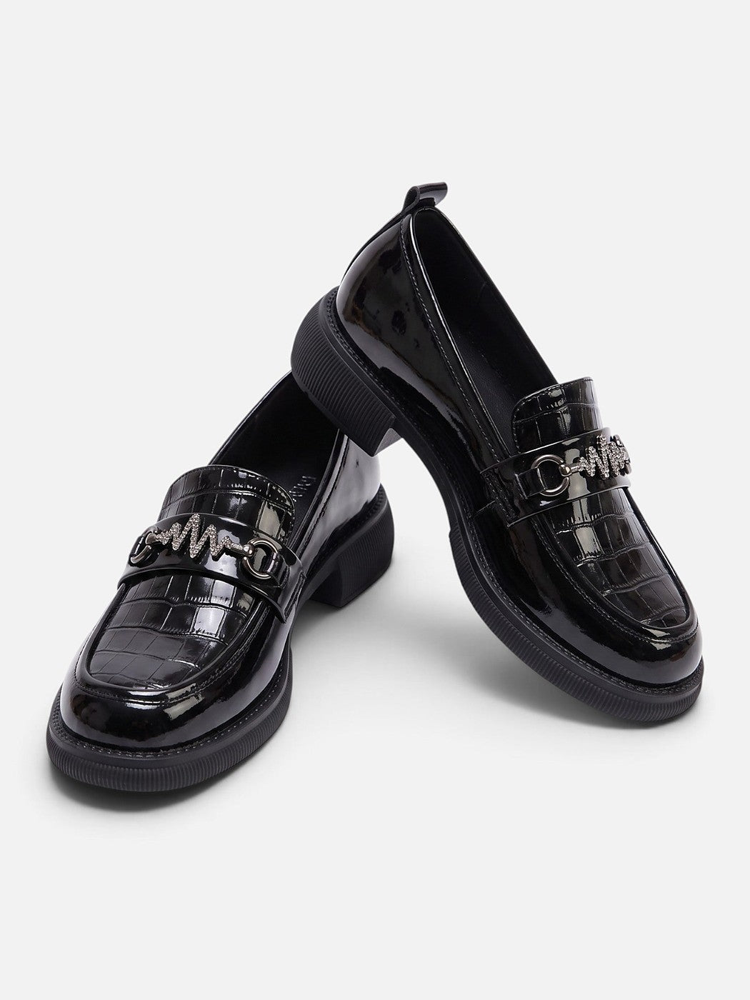 Dames Chunky Lak Loafers met Ketting