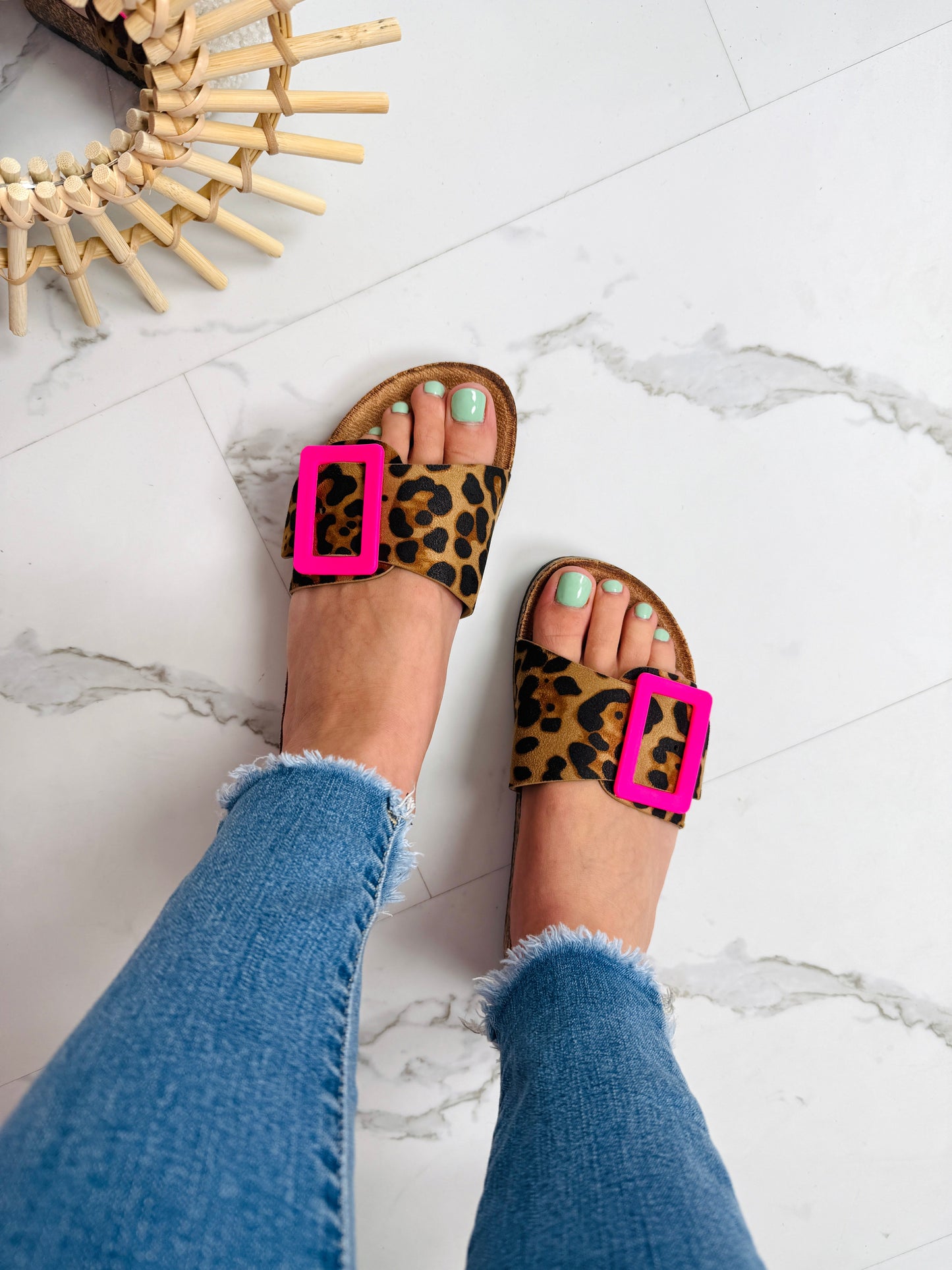 Damesloafers met Leopardenprint en Fuchsia Gesp Lizzy