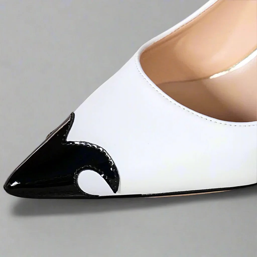 Dames Pumps met Naaldhak en Lakdetails