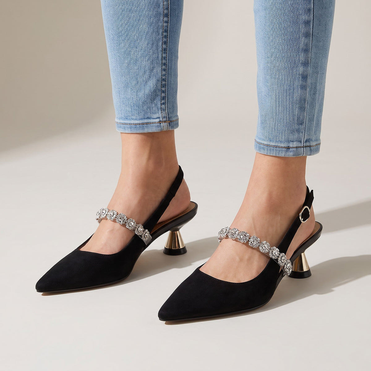 Dames Slingback Pumps met Puntneus en Strass