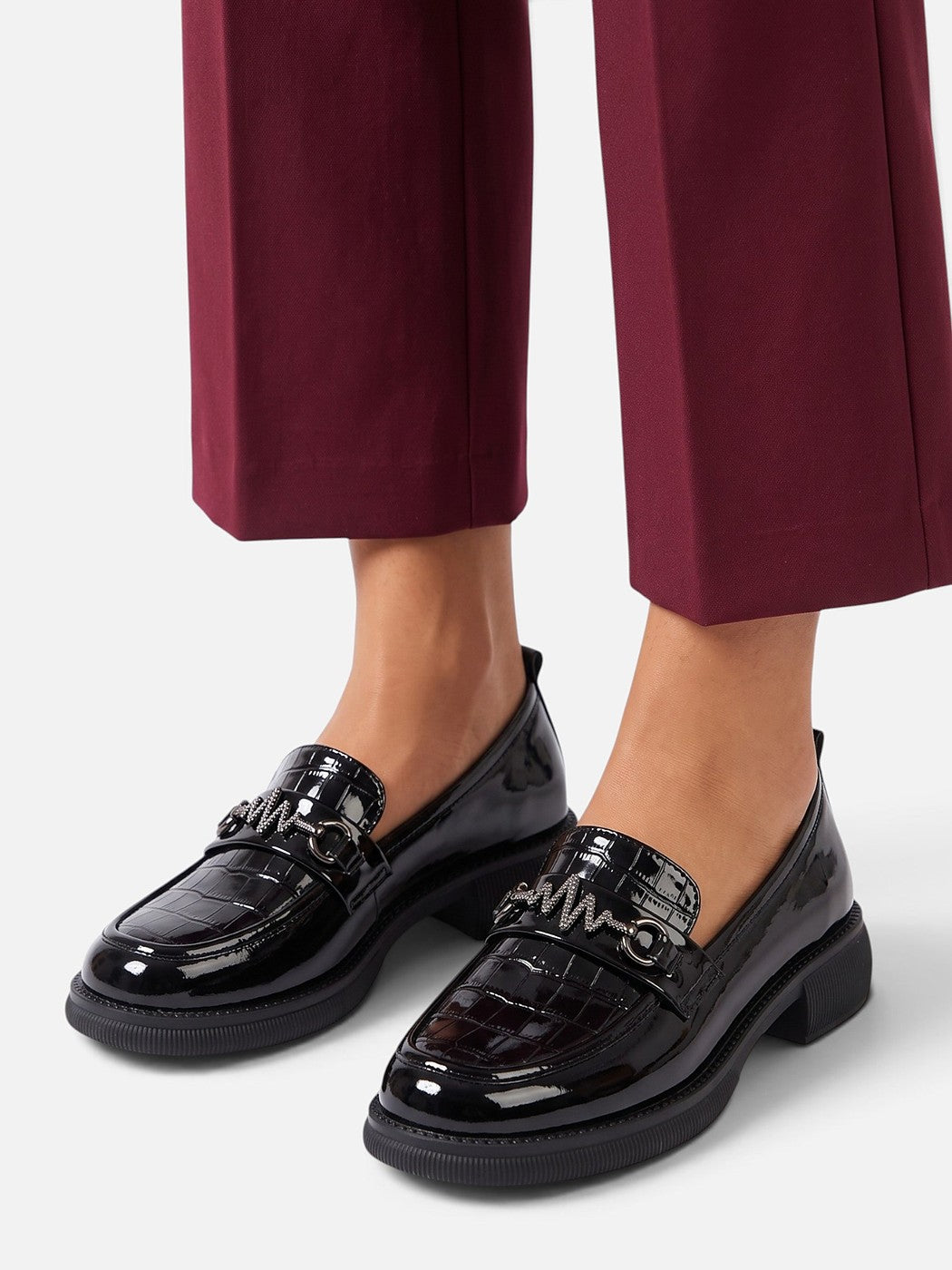 Dames Chunky Lak Loafers met Ketting