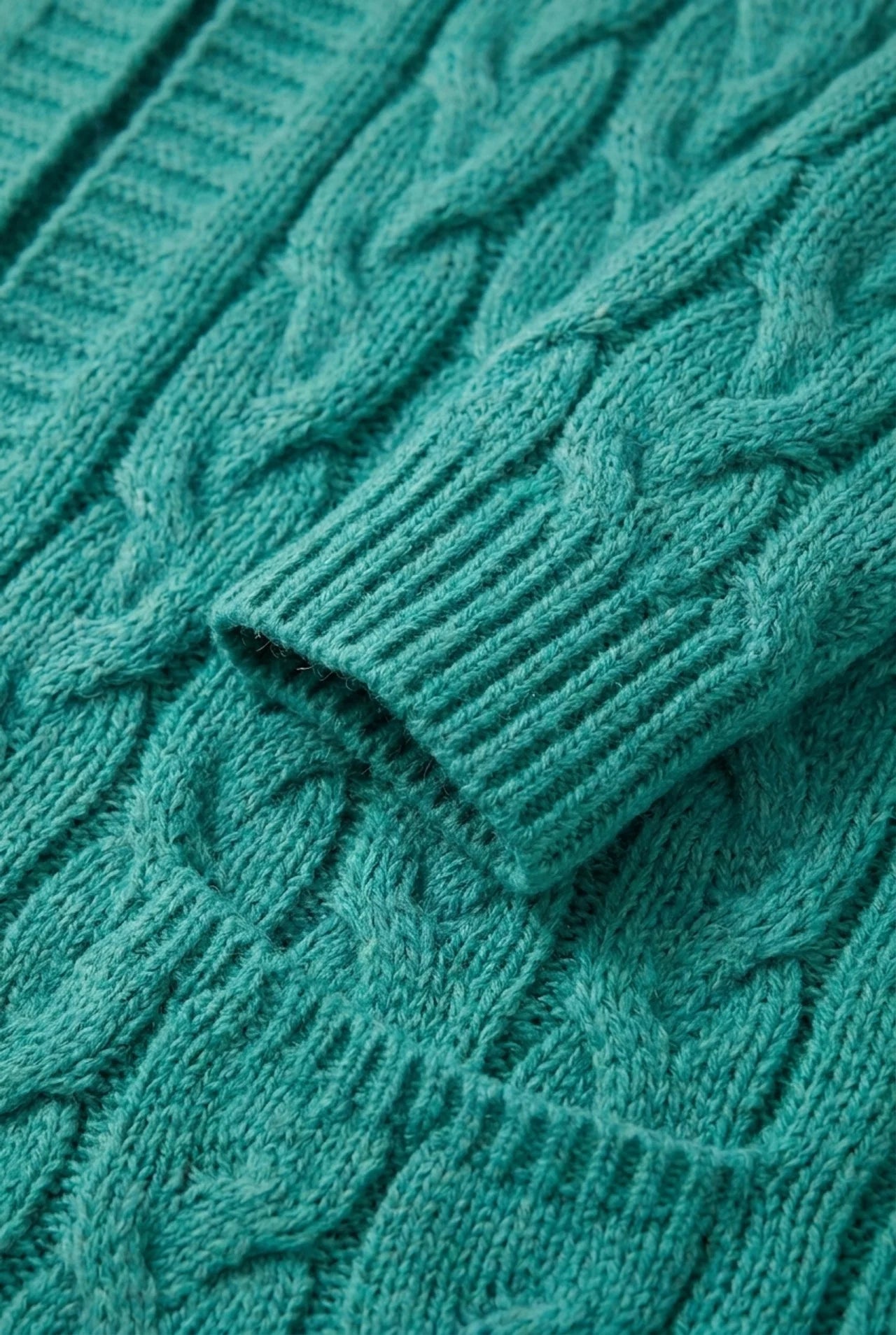 Dames Zwart Vest van Zacht Breisel met Capuchon voor Comfortabele Herfst