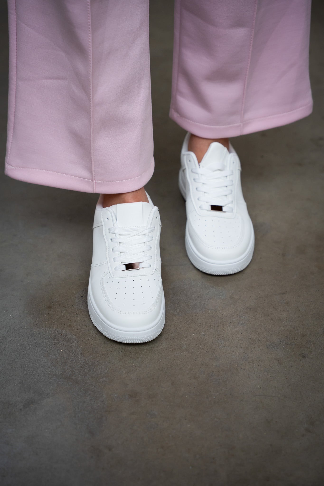 Dames sneaker met Uitneembare Zool en Trendy Design Lizzy