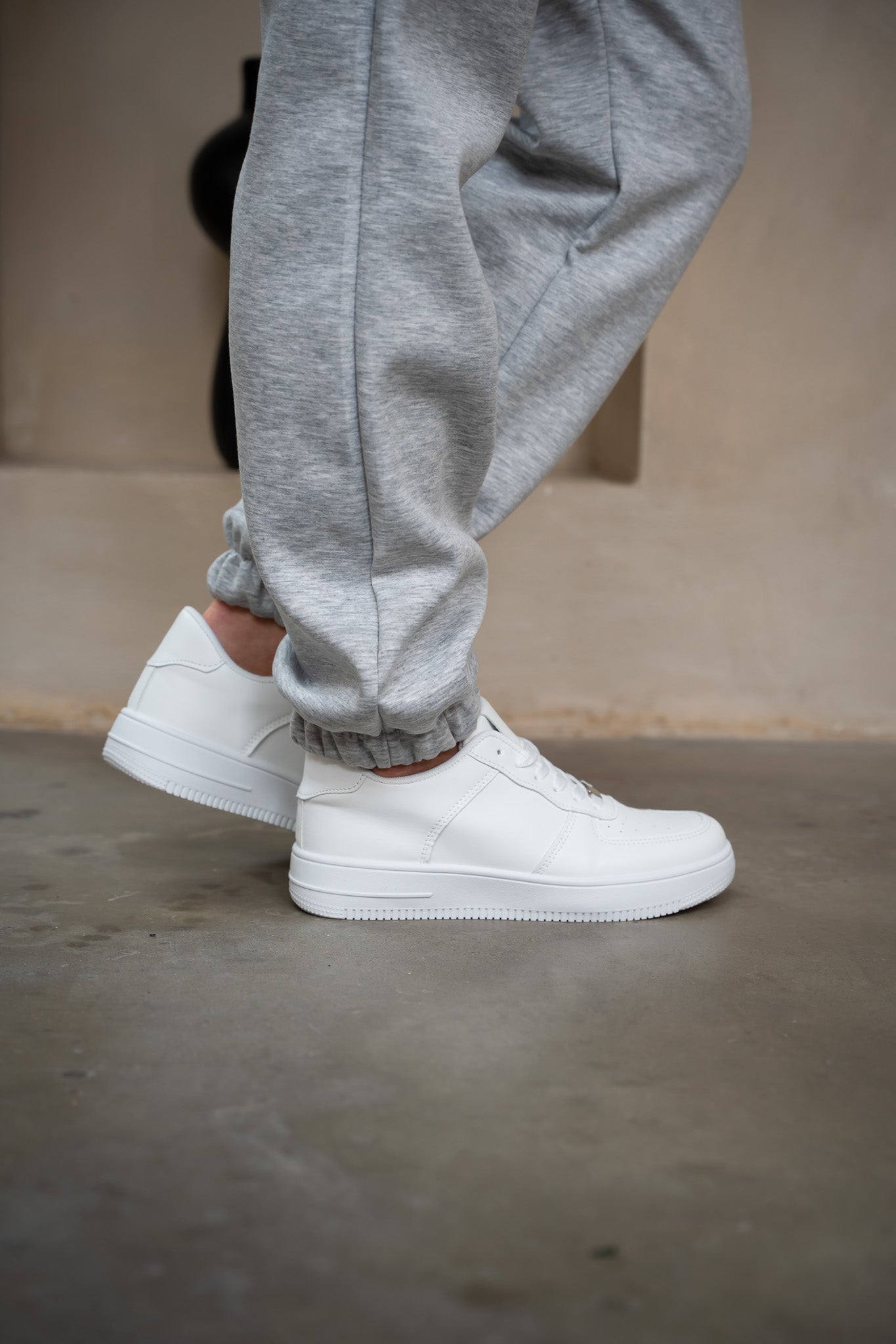 Dames sneaker met Uitneembare Zool en Trendy Design Lizzy