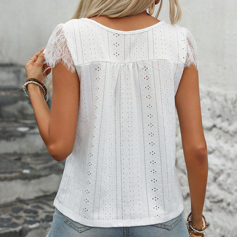 Damesblouse Korte Mouw met Kanten Accenten en V-hals Lizzy