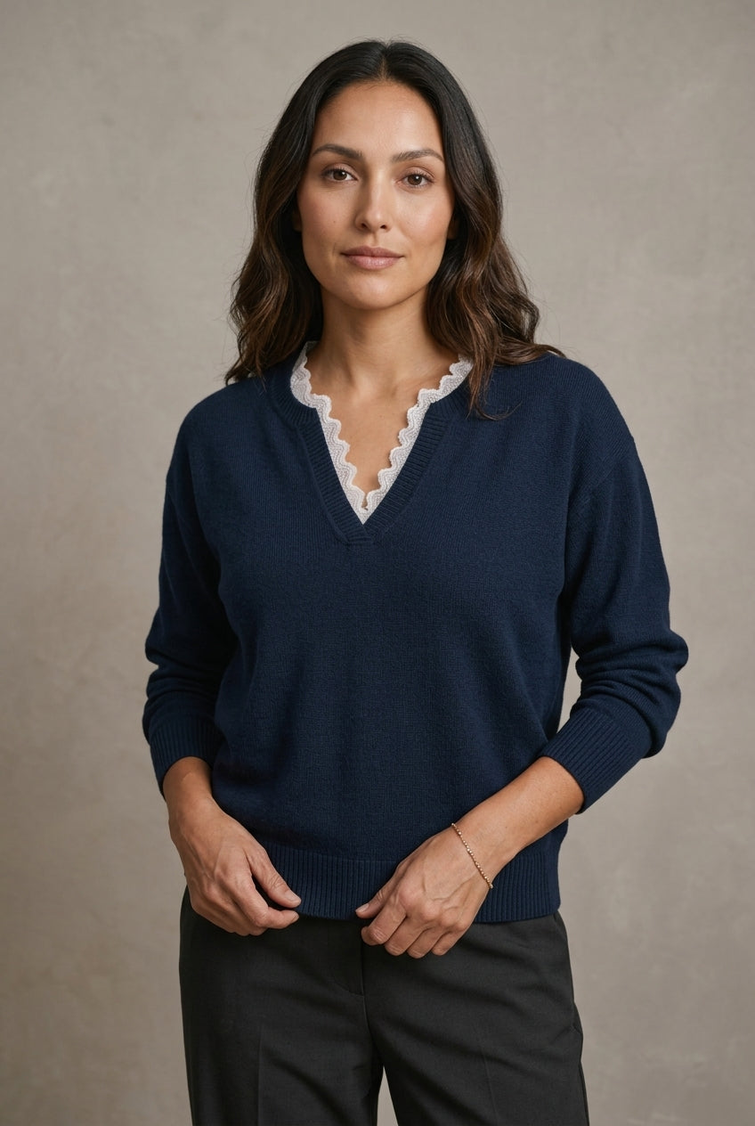 Damesblouse met Kanten Details en Flatterend Silhouet Lizzy