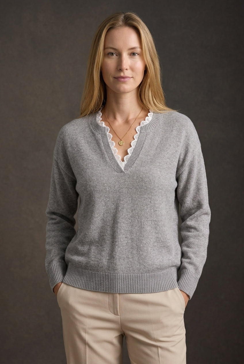 Damesblouse met Kanten Details en Flatterend Silhouet Lizzy