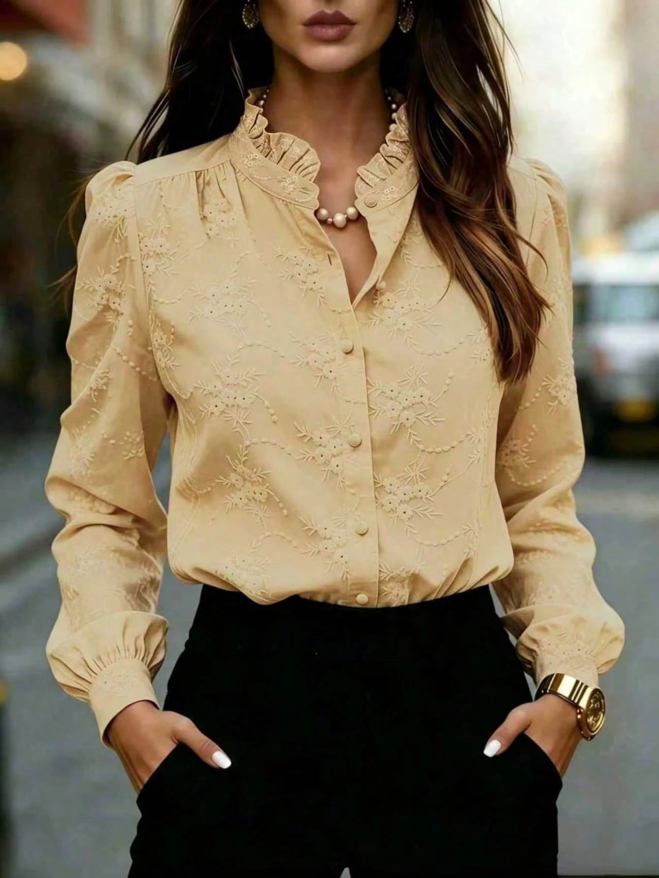 Damesblouse met Lange Mouwen en Bloemenborduurwerk Lizzy