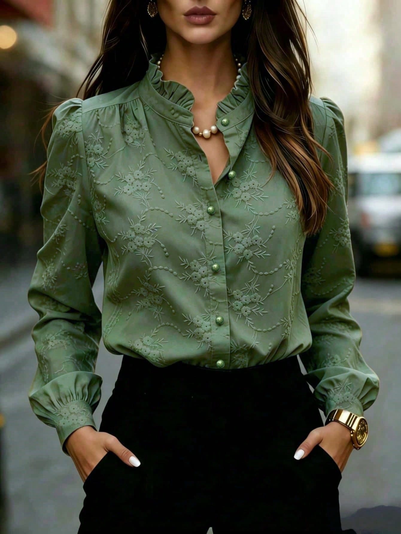 Damesblouse met Lange Mouwen en Bloemenborduurwerk Lizzy