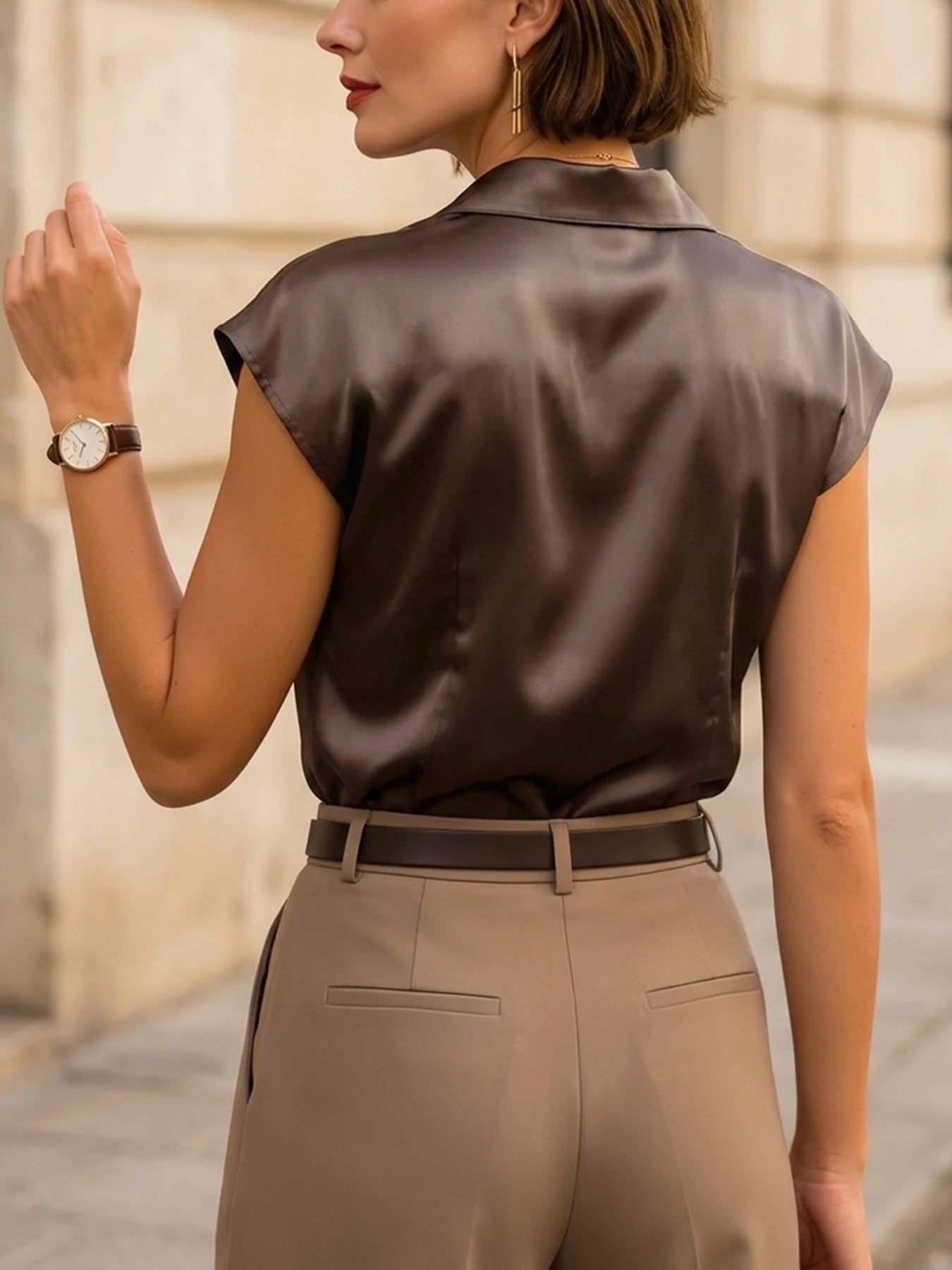 Damesblouse met V-hals en Korte Mouwen Lizzy