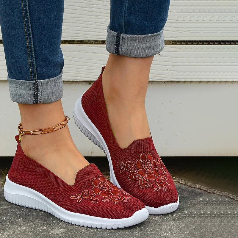 Damesloafers met Bloemenborduurwerk en Ademend Mesh Lizzy