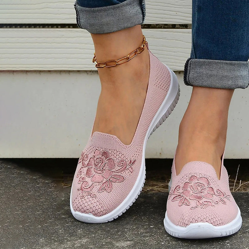 Damesloafers met Bloemenborduurwerk en Ademend Mesh Lizzy