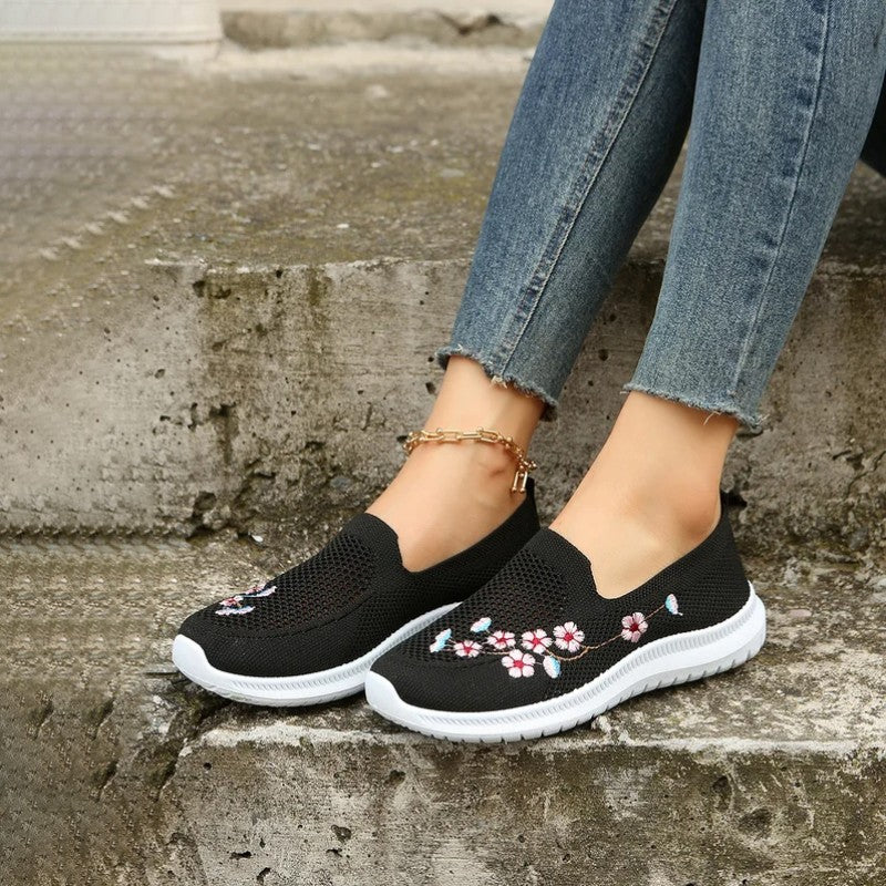 Damesloafers met Bloemenborduurwerk en Ademend Mesh Lizzy