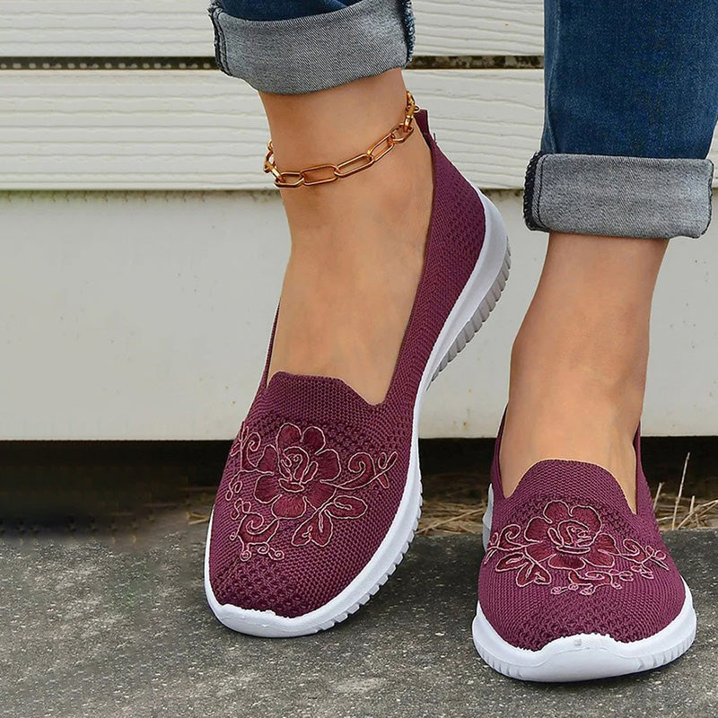 Damesloafers met Bloemenborduurwerk en Ademend Mesh Lizzy