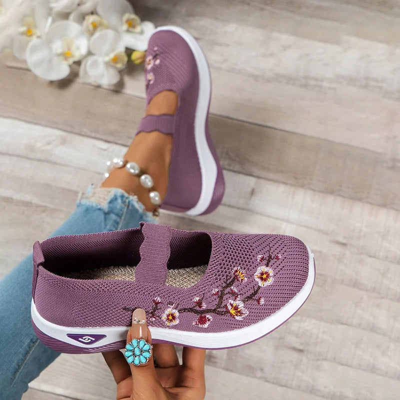 Damesloafers met Bloemenborduurwerk en Comfortabel Mesh Lizzy