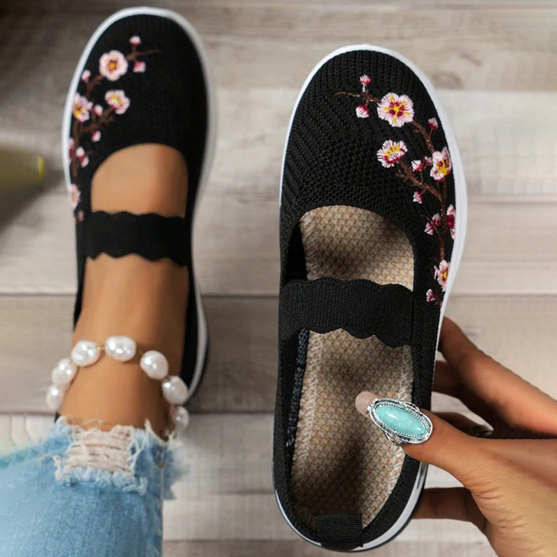 Damesloafers met Bloemenborduurwerk en Comfortabel Mesh Lizzy