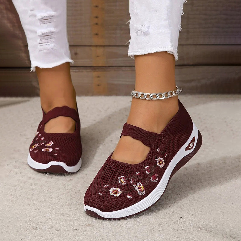 Damesloafers met Bloemenborduurwerk en Comfortabel Mesh Lizzy