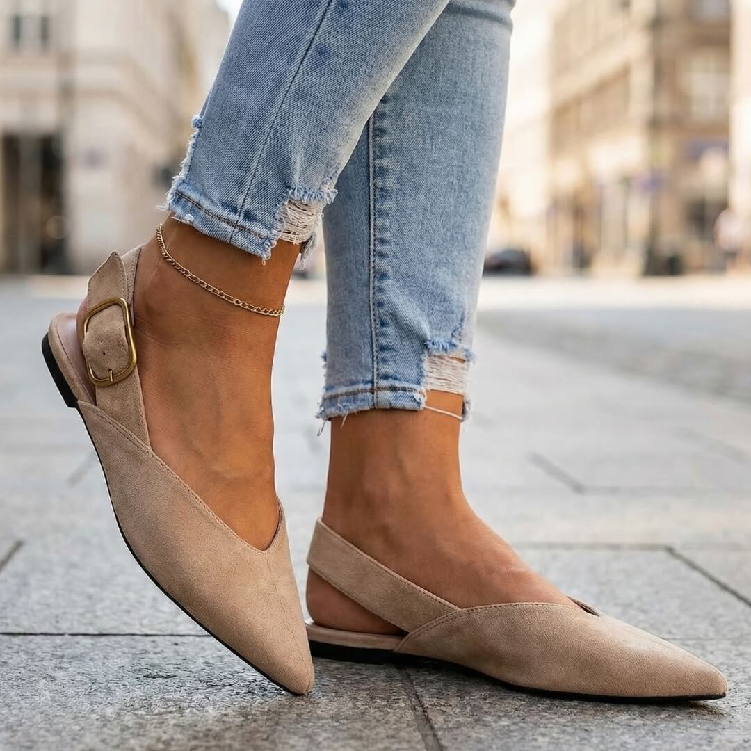Damesloafers met Puntige Neus en Verstelbare Riem Lizzy