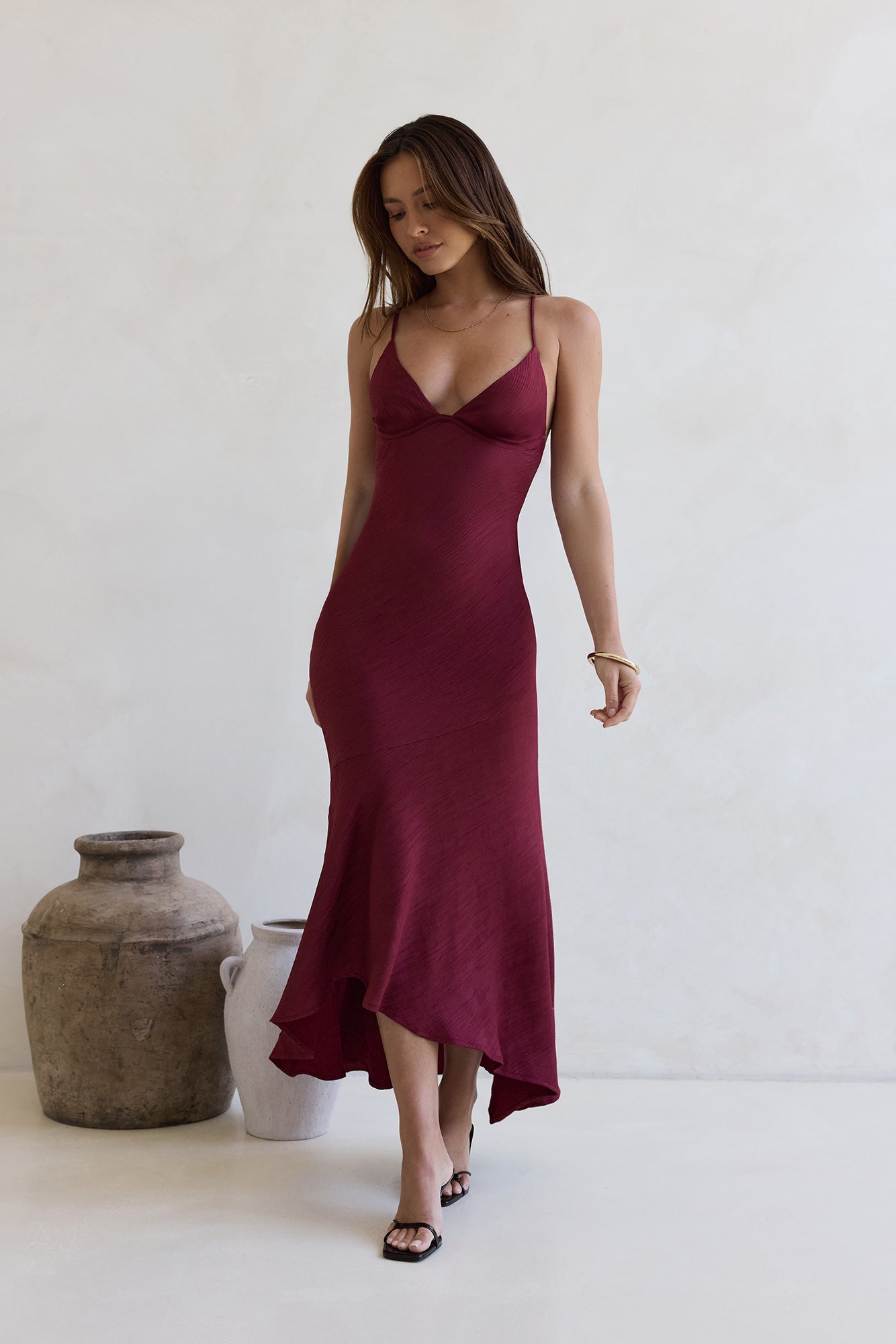 Damesmaxi-jurk met V-hals en Asymmetrische Zoom Lizzy
