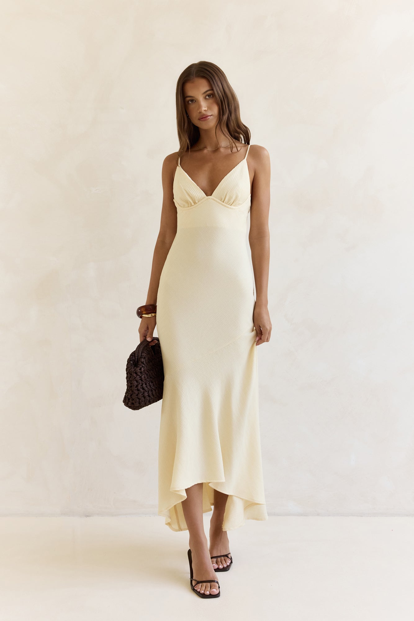Damesmaxi-jurk met V-hals en Asymmetrische Zoom Lizzy