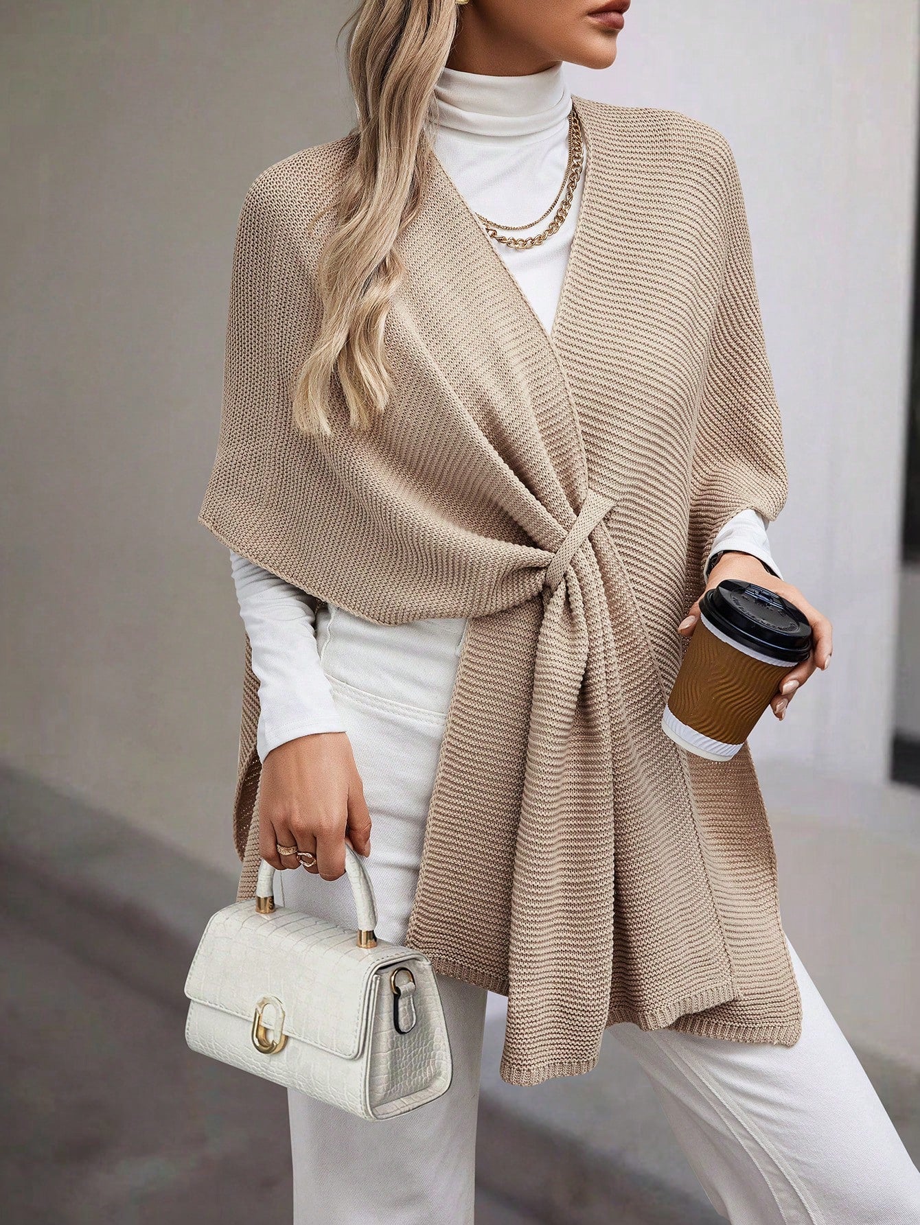 Damesvest met Korte Vleermouwen en Asymmetrische Zoom Lizzy