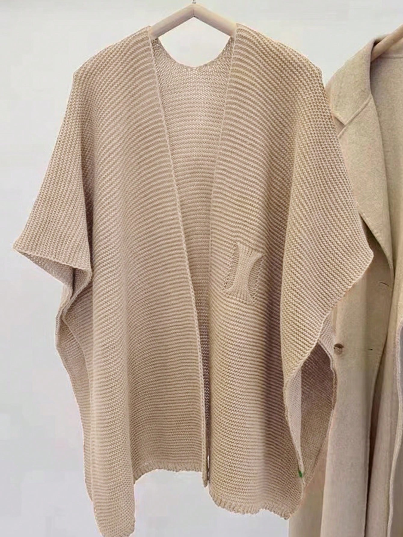 Damesvest met Korte Vleermouwen en Asymmetrische Zoom Lizzy