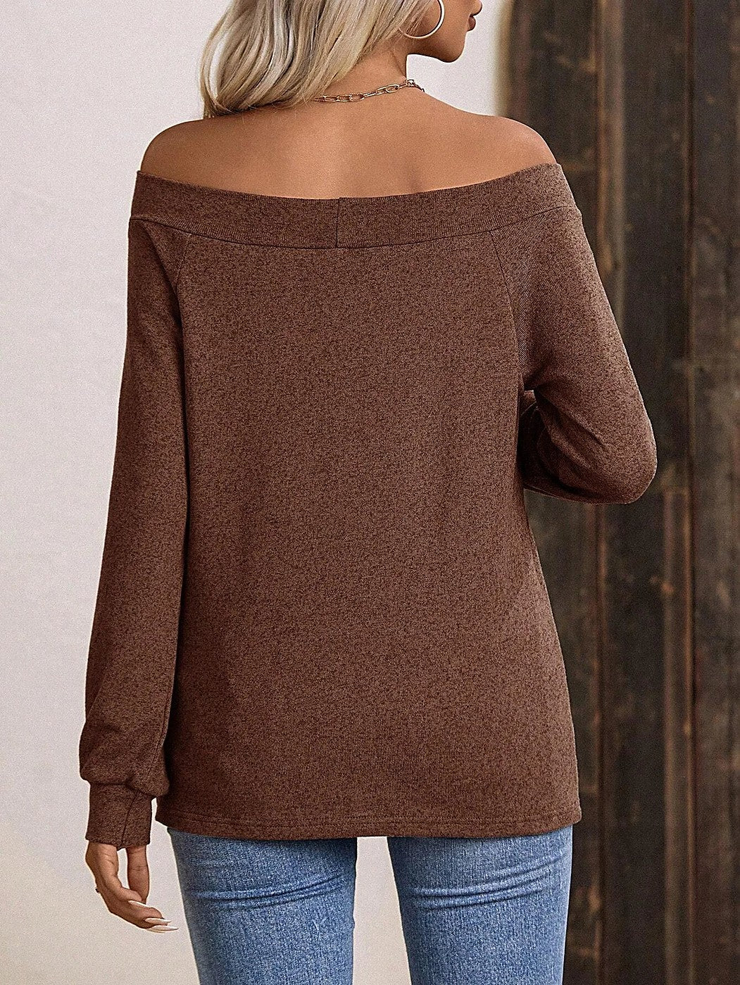 Dames Off Shoulder Top met Rechte Hals