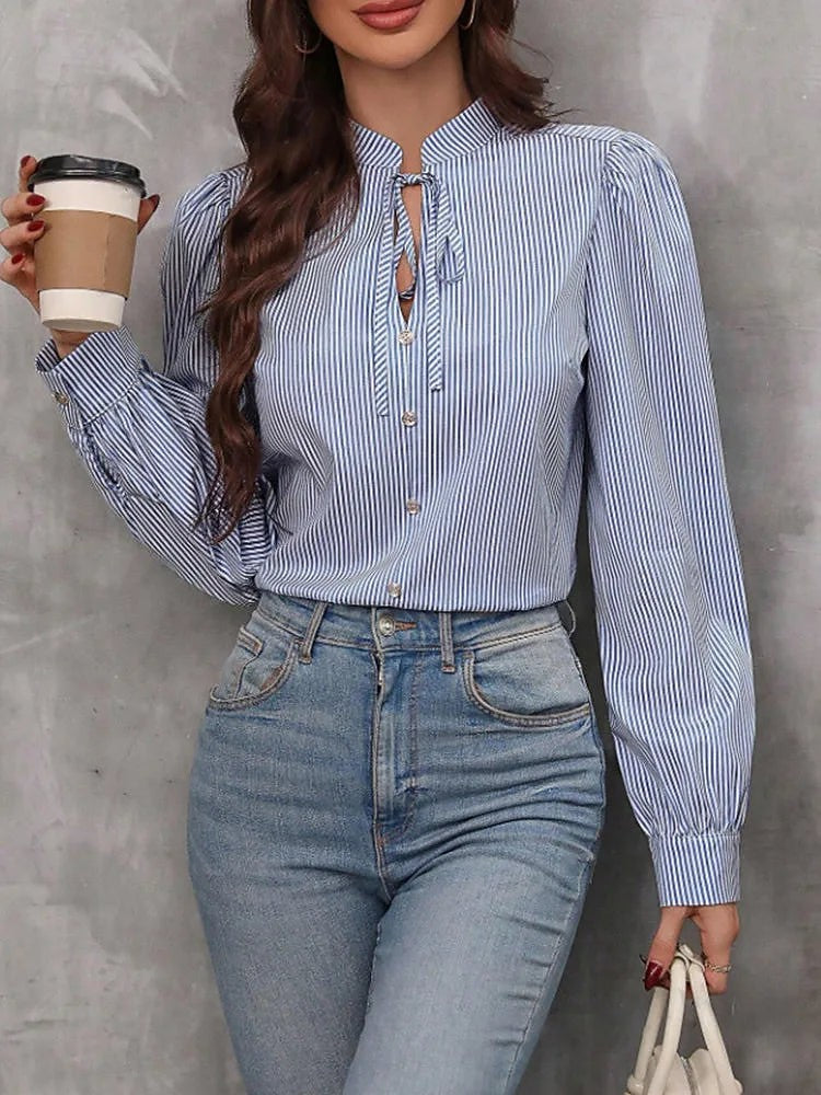 Dames Gestreepte Blouse met Pofmouwen en Strikkraag