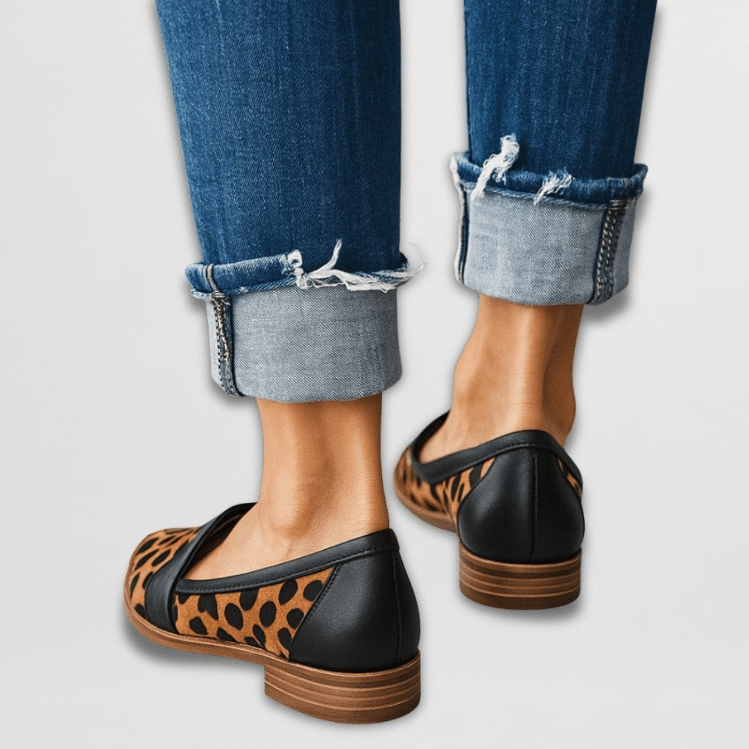 Dames Loafers met Puntneus Suede Look