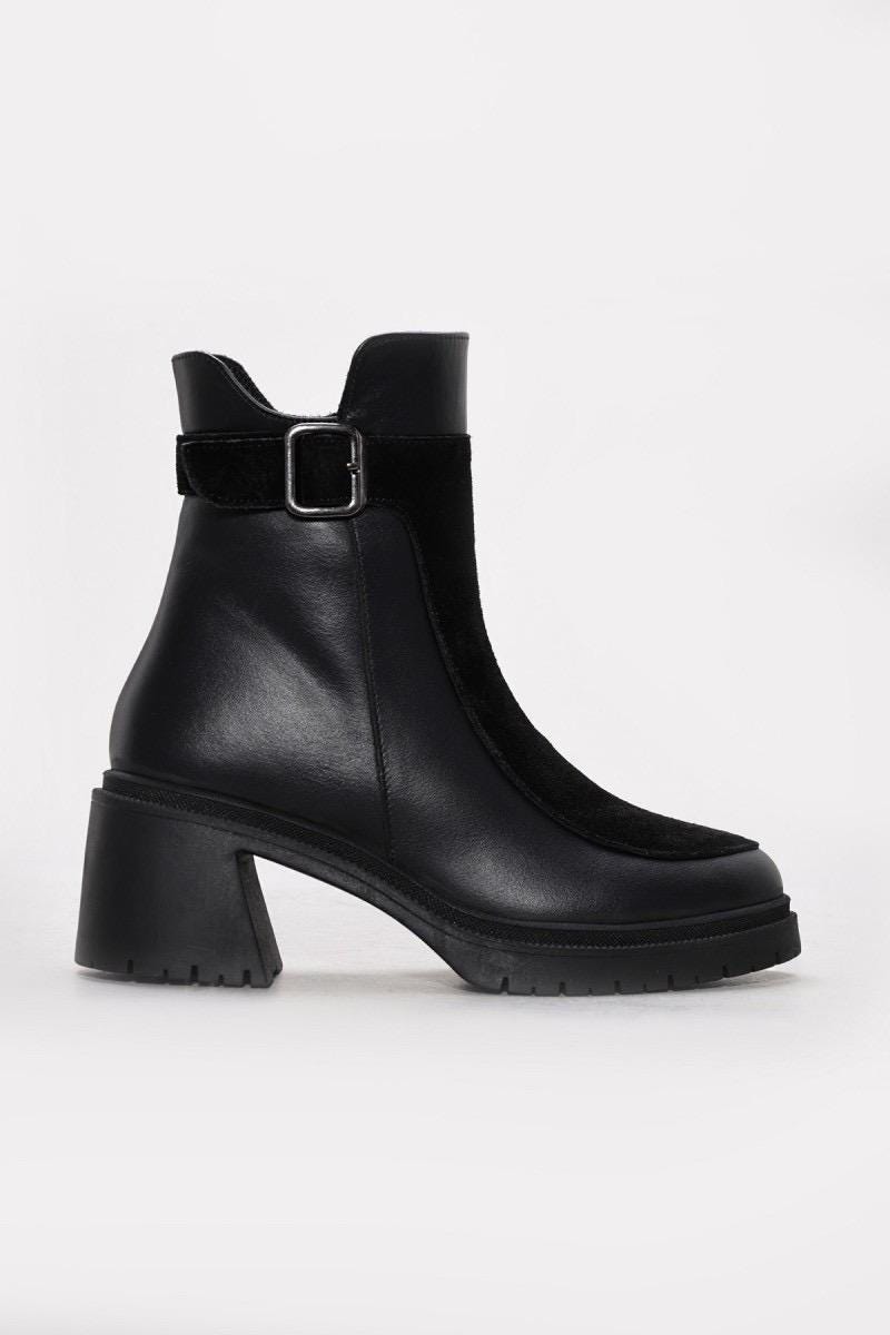 Dames Gevoerde Boots met Gesp