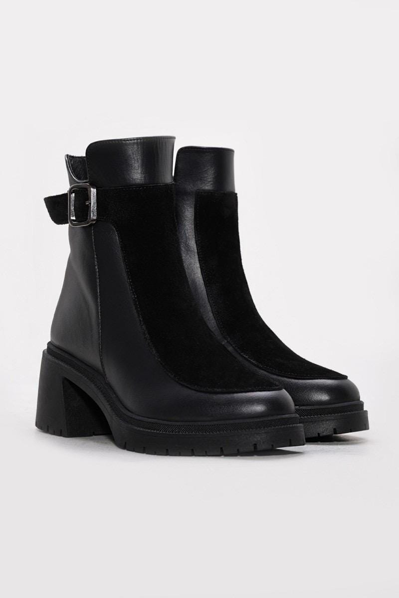 Dames Gevoerde Boots met Gesp